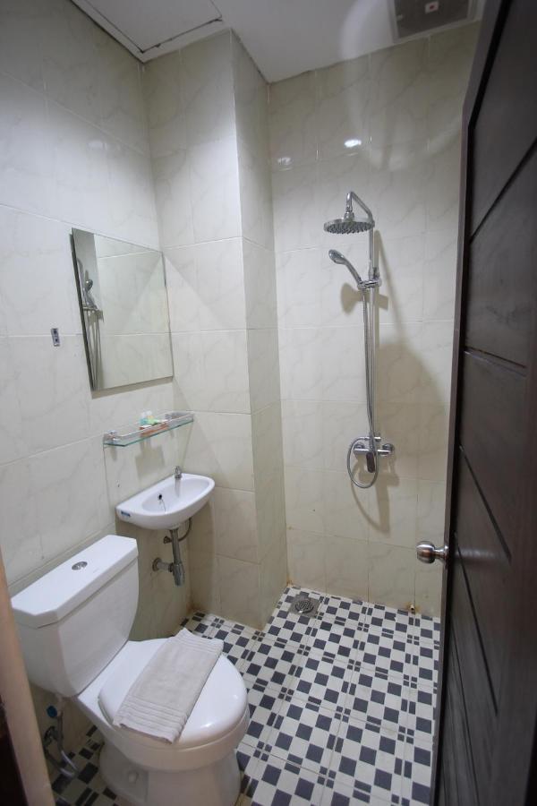 Ciptaningati Hotel Бату Экстерьер фото